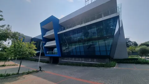 9 Linden Rd, Waverly